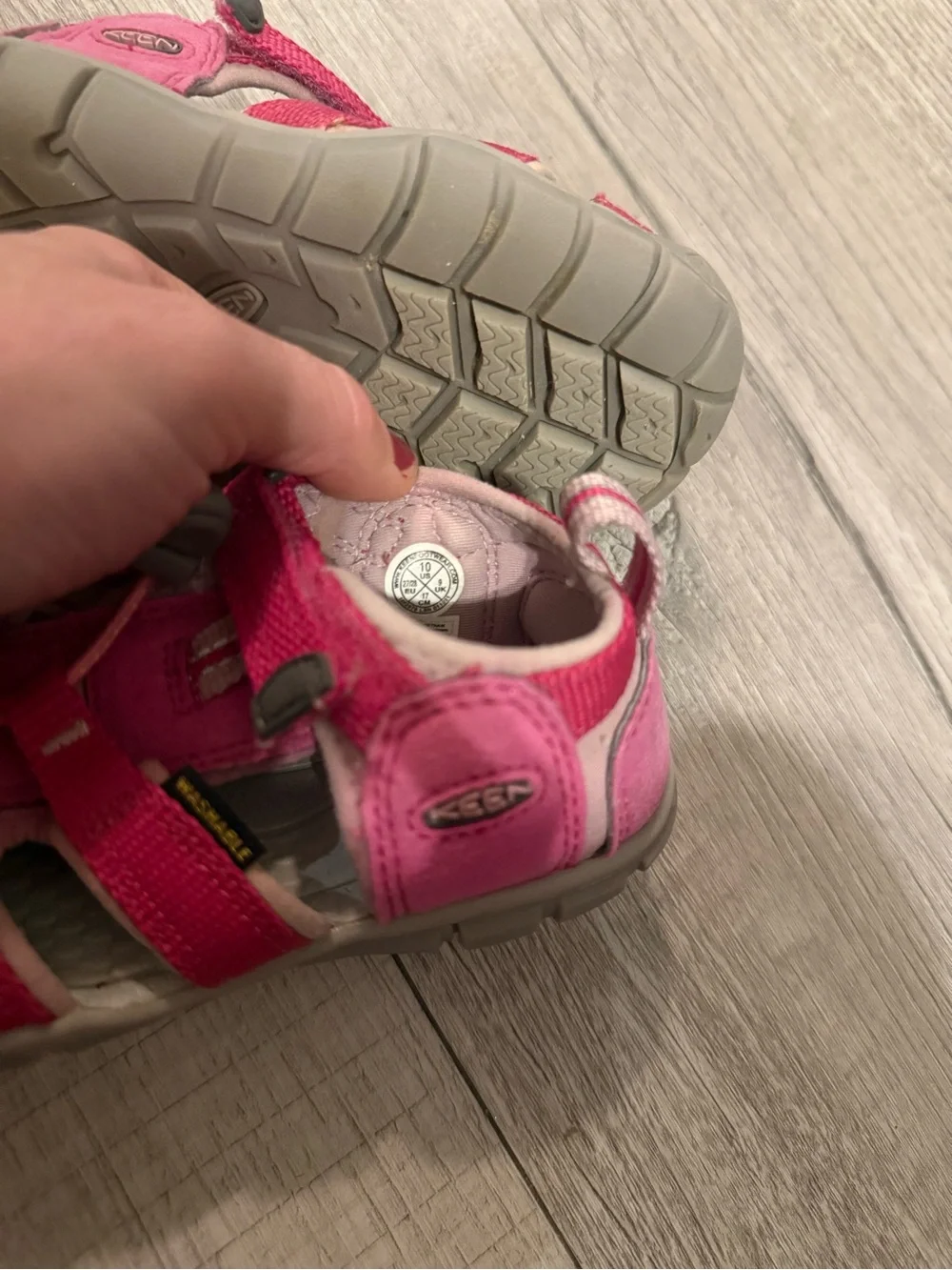 Size 10 Keen Kids Pink Hybrid Hiking Sandals